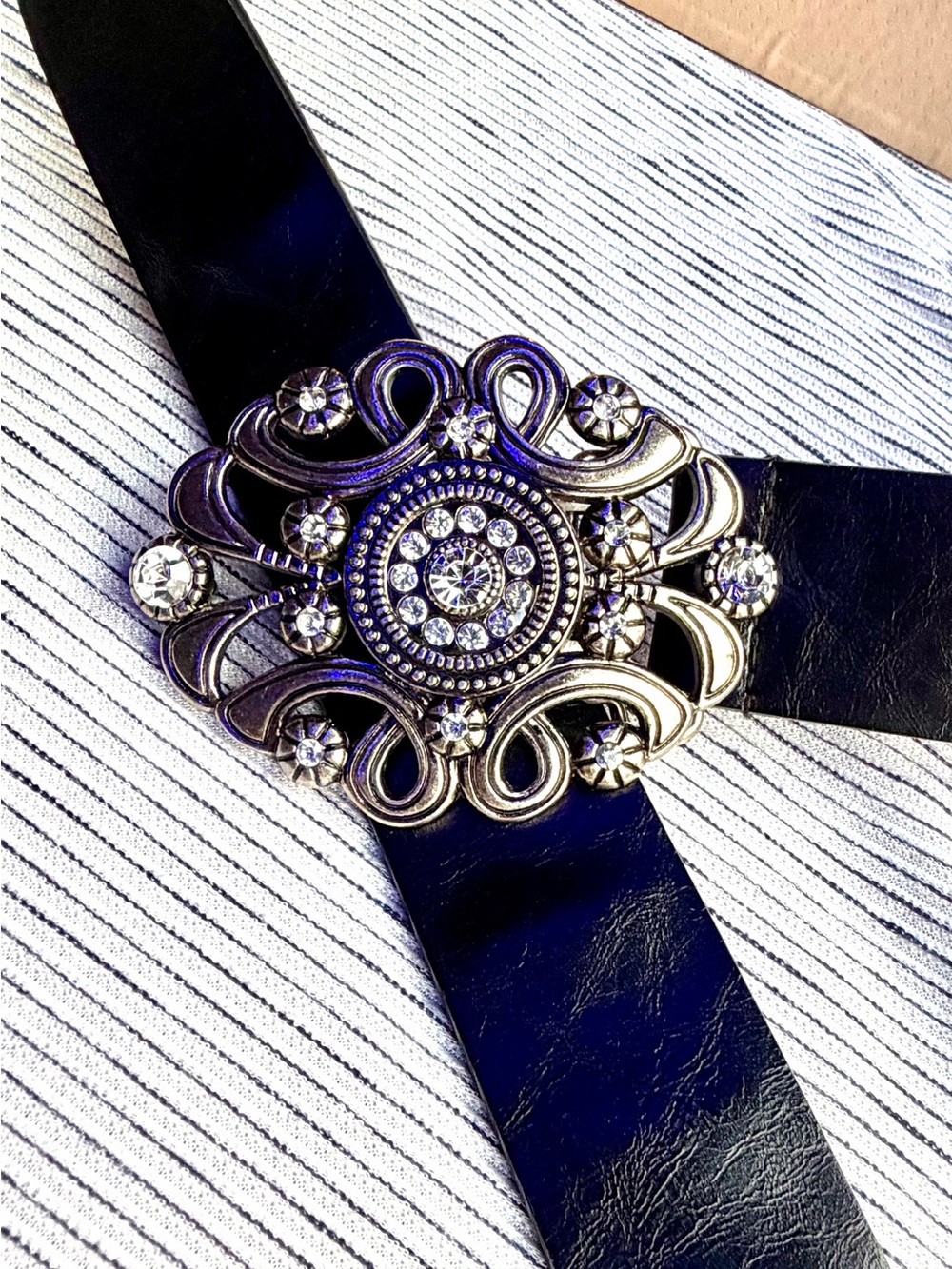 Western Cowgirl Crystal Buckle: Black Belt - Unbranded